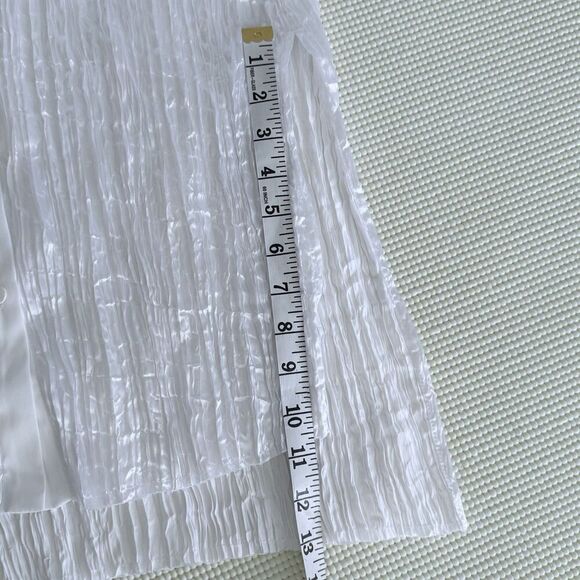 NWT Free People Satin Oversized Crinkle Button Up Shirt Blouse White Top sz M - Picture 12 of 14
